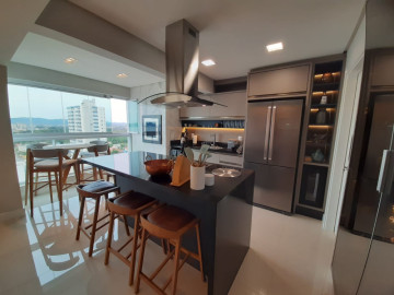 Apartamento Alto Padrão - Venda - Itacolomi - Balneário Piçarras - SC